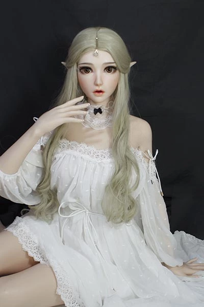 ElsaBabe アニメ系美少女ラブドール