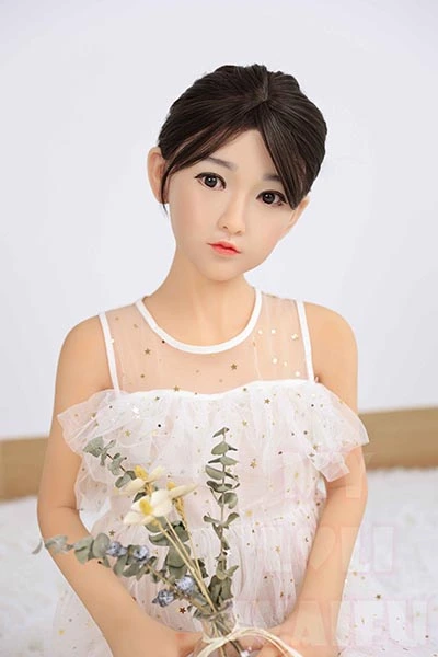 癒し系美少女ラブドール