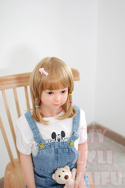 WLM DOLL 幼顔セックス人形