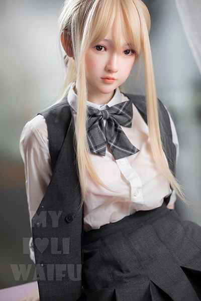MLW DOLL清楚系ラプドール