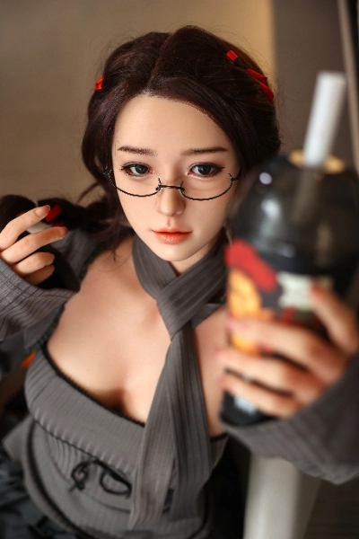 人気巨乳ラブドール