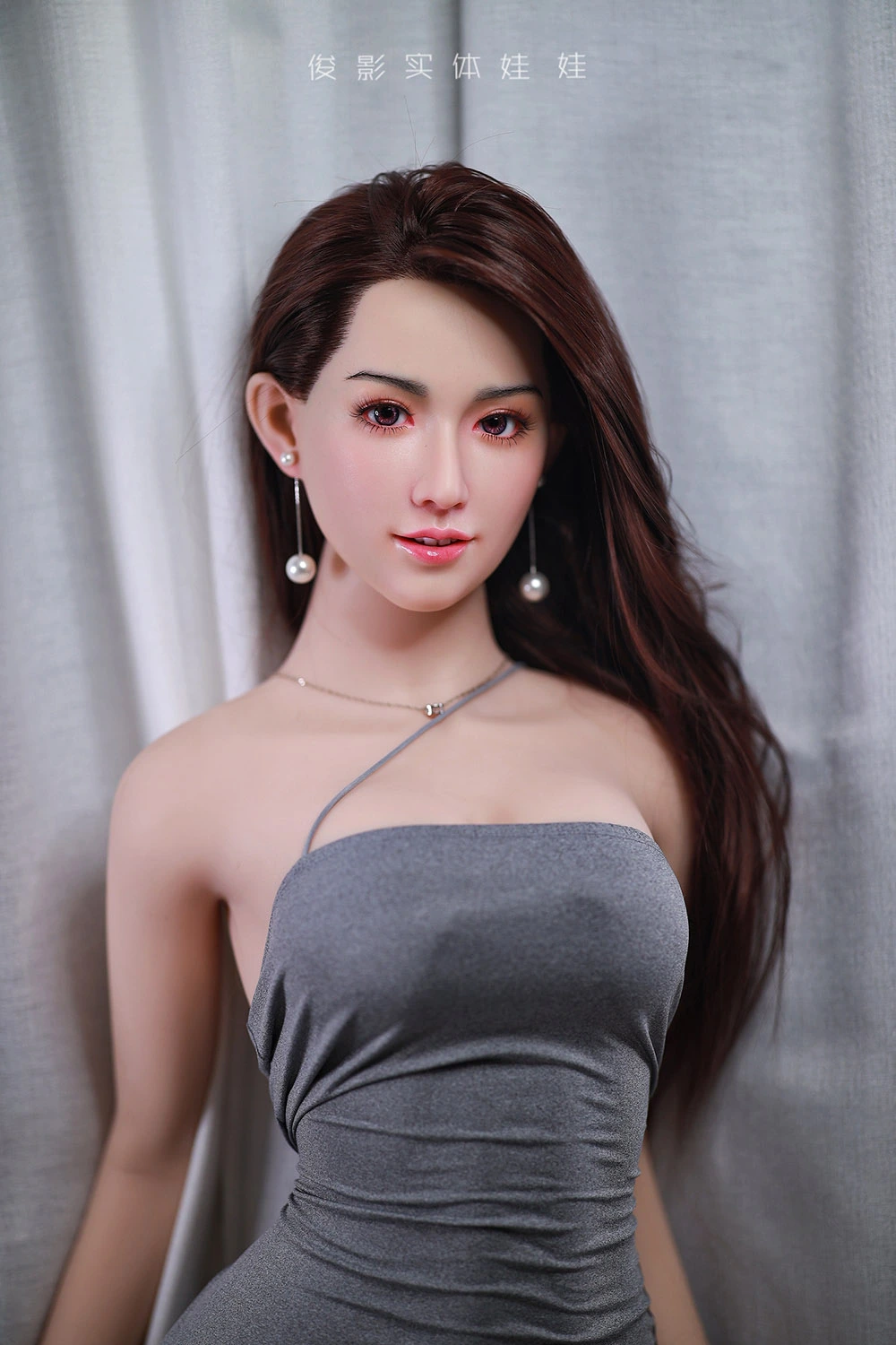 中華女優リアル 人形