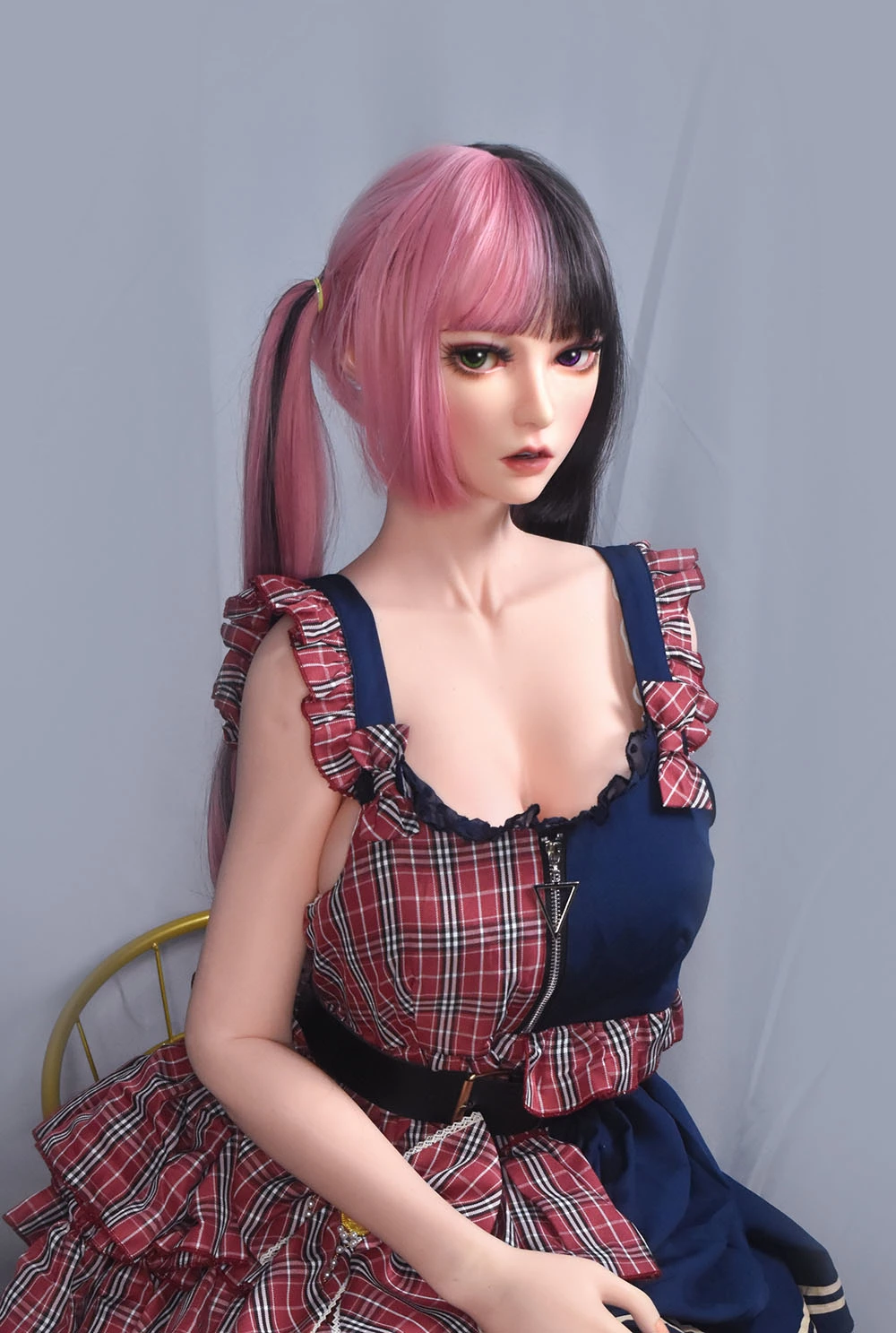 ElsaBabe リアル感魅力的ラブドール