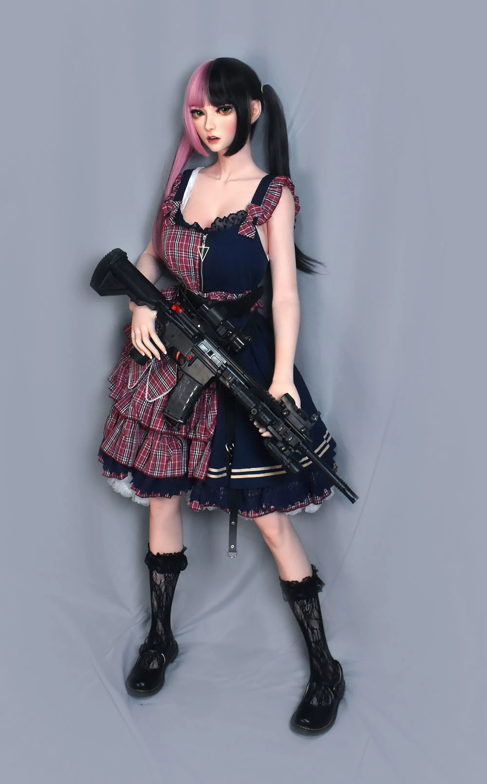 ElsaBabe リアル感魅力的ラブドール