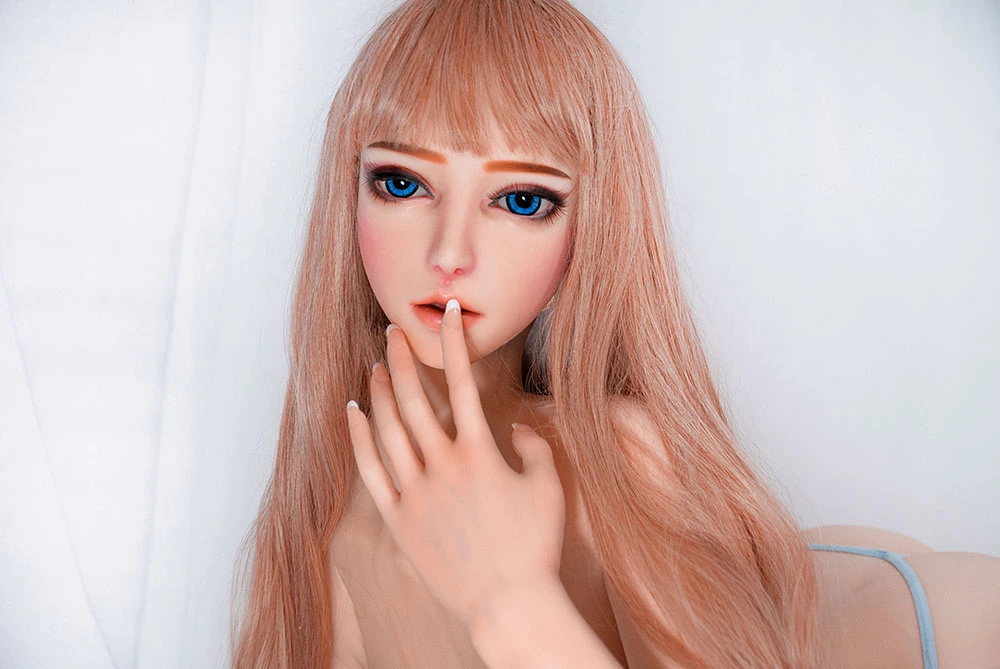 ElsaBabe 綺麗なスポーツ系ギャルラブドール