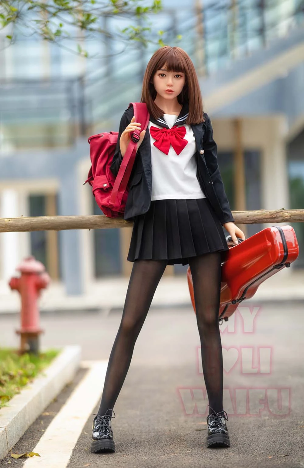 小柄リアルドール