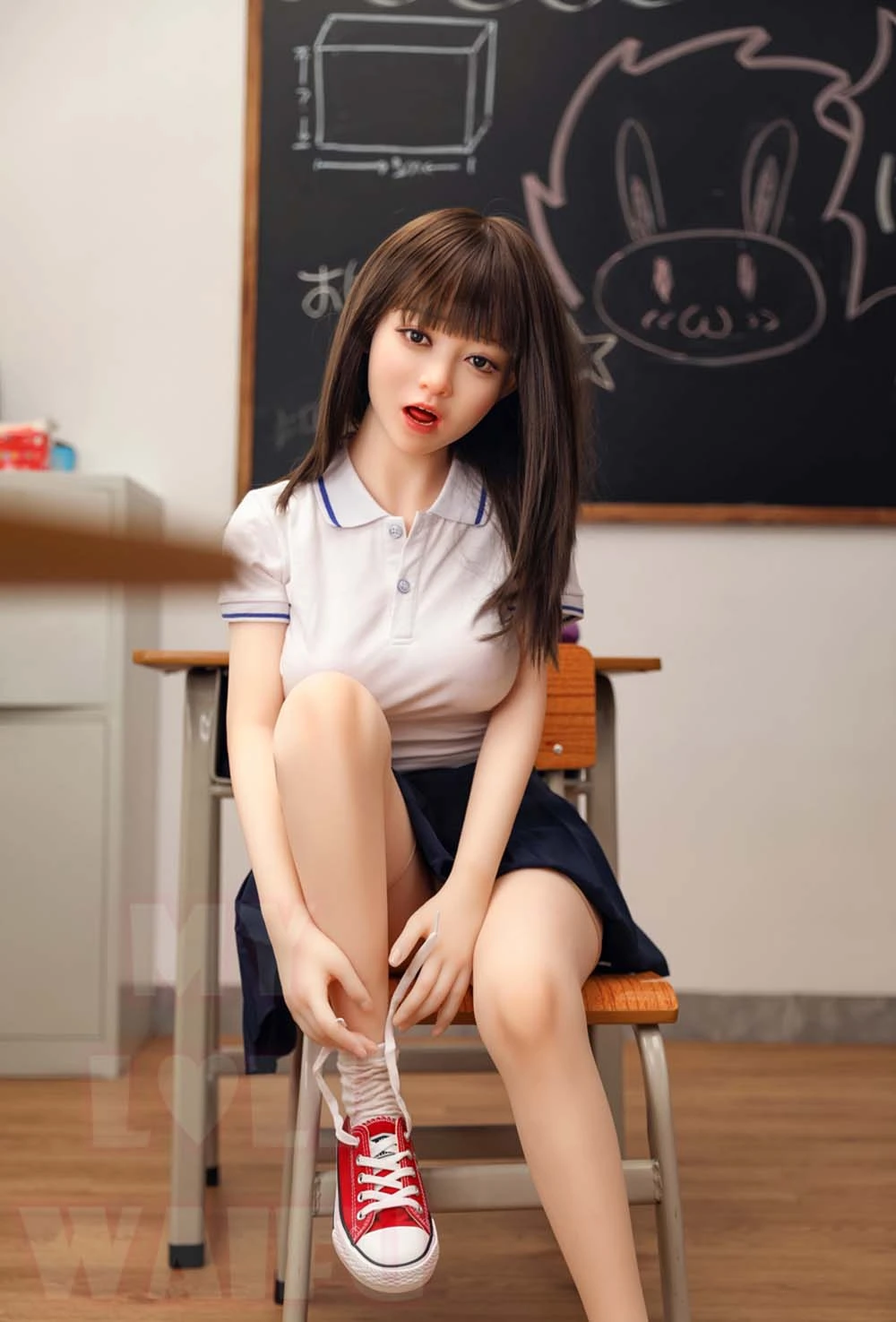 人気学生服ラブドール