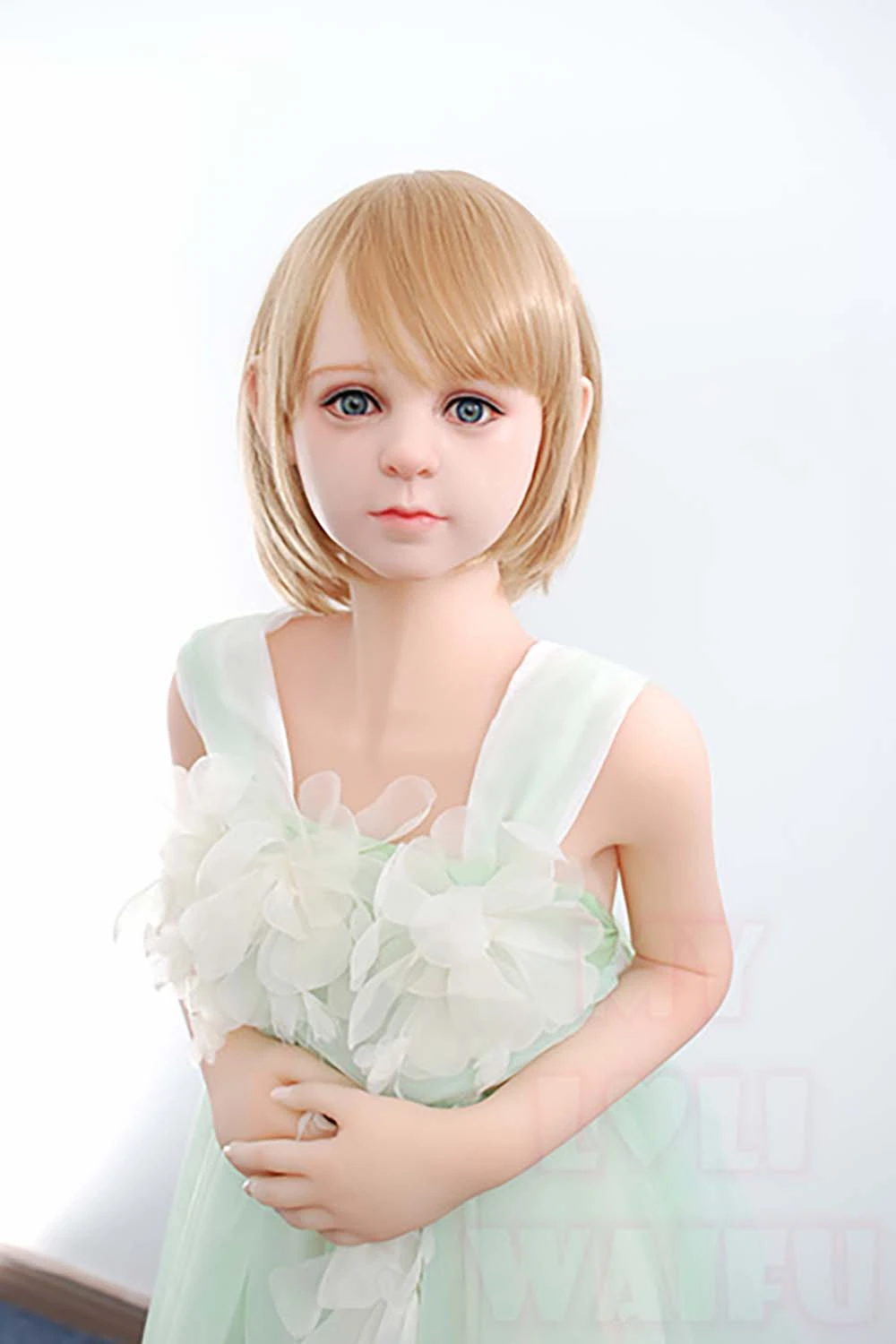 126CM AA 清楚系セックスドール