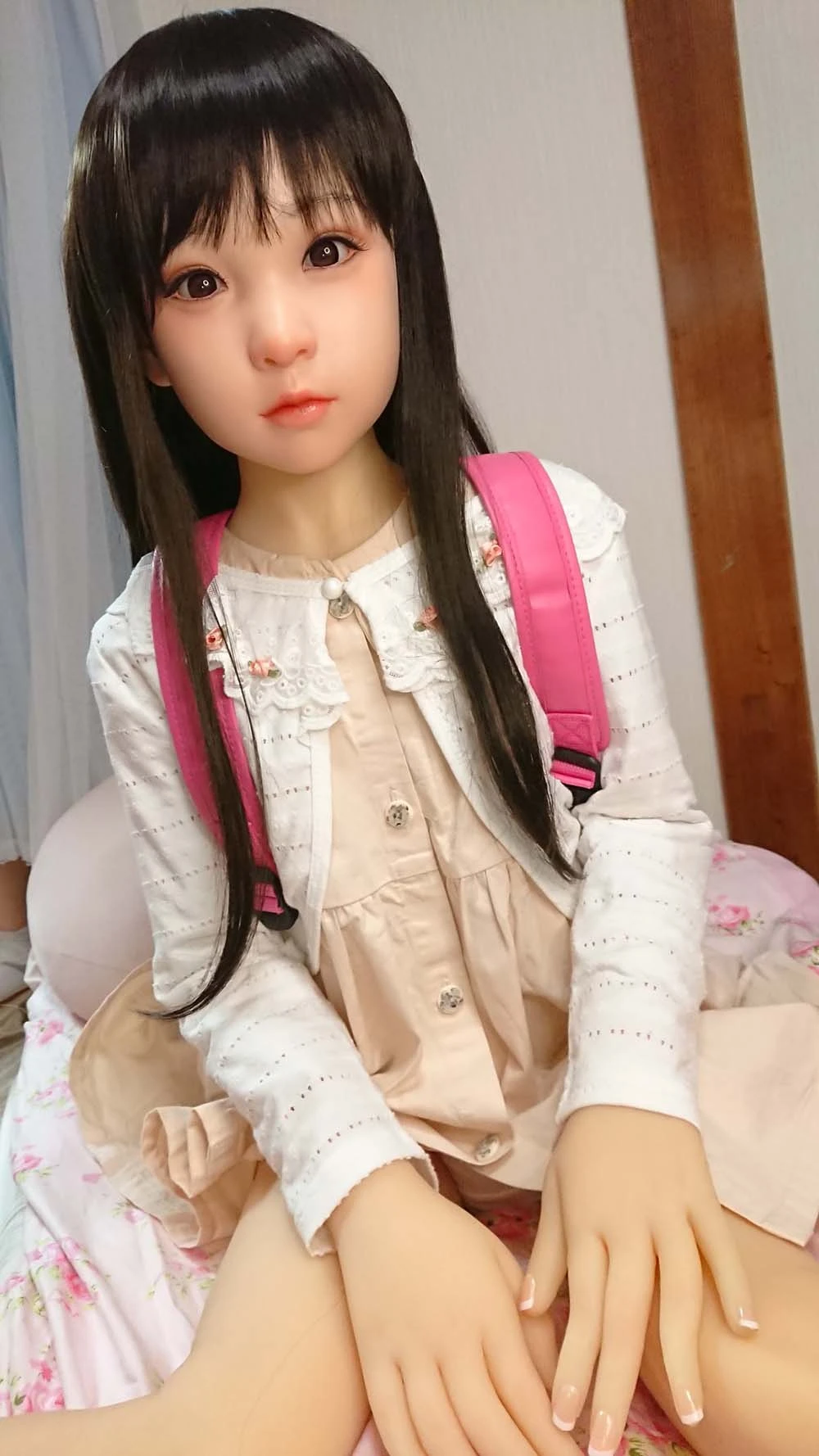 清楚系ラブドール