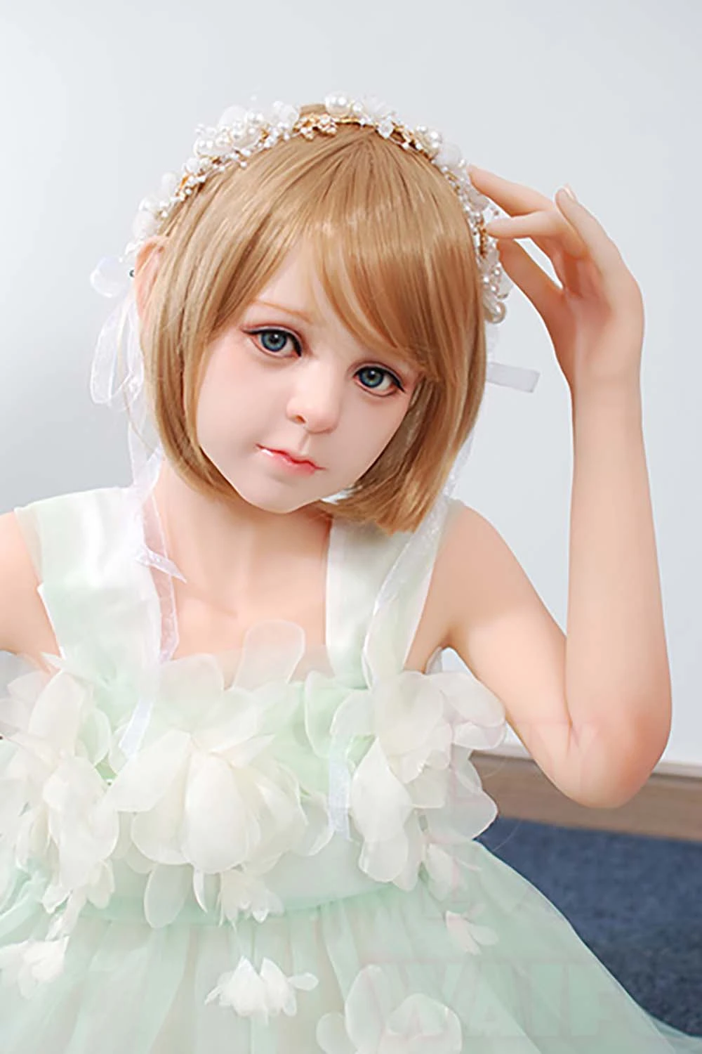 MLW DOLL 小柄 美少女 ラブドール