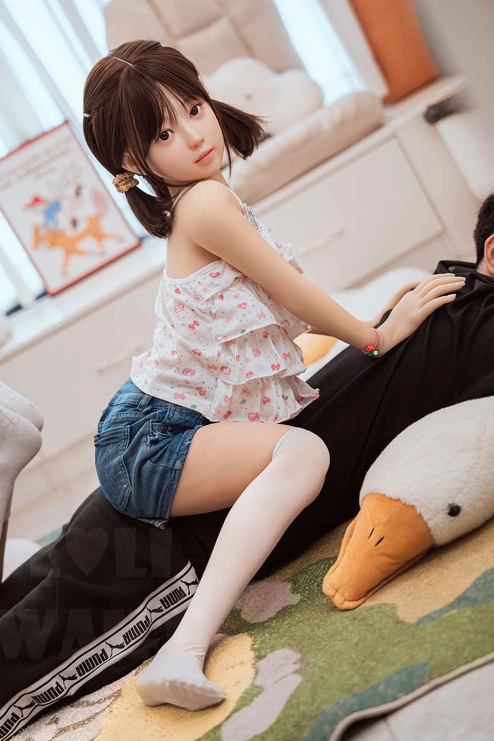 ロリラブドール